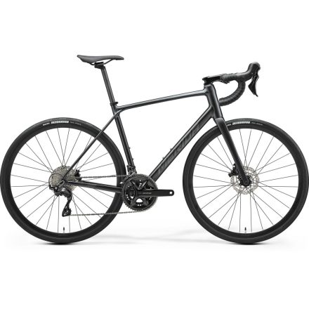 MERIDA SCULTURA ENDURANCE 400 II3 SELYEM FEKETE (SÖTÉTEZÜST)