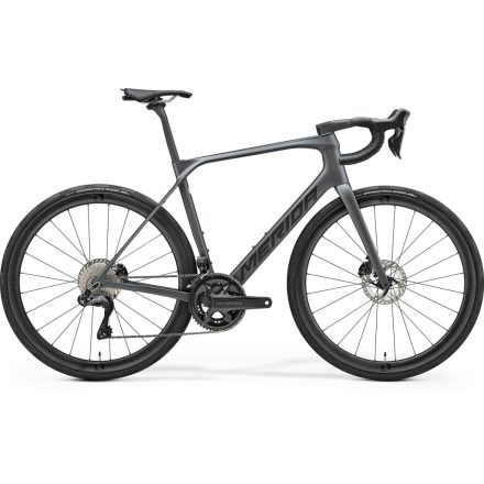 MERIDA SCULTURA ENDURANCE 9000 II3 SELYEM SÖTÉTEZÜST (FEKETE)