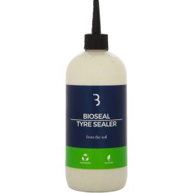   BBB Cycling kerékpáros defektmentesítő folyadék BTI-181 BioSeal, tubeless és belső gumitömlős rendszerekhez, biológiailag lebomlik, 500 ml