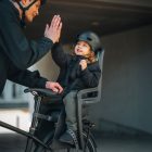 Gyerekülés THULE RIDEALONG 2 hátsó s.szürke csomagtartóra dönthető